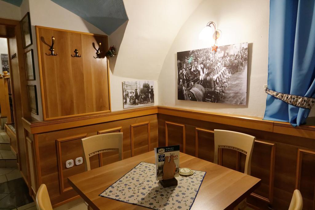 Guesthouse Veles Slovenska Bistrica Exterior foto
