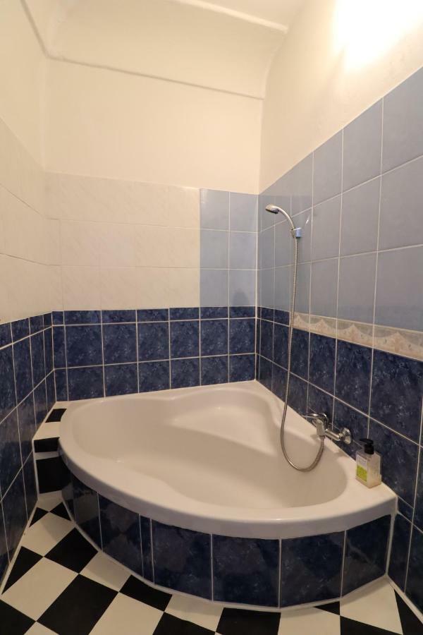 Guesthouse Veles Slovenska Bistrica Exterior foto